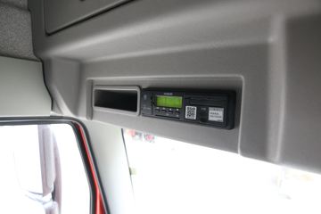 һ����� J6L�п� ������ 220���� 4X2 7.7����ʽ�ػ���(����)(CA5180XXYP62K1L5E6)ͼƬ