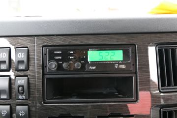 һ����� J6L�п� ������ 220���� 4X2 7.7����ʽ�ػ���(����)(CA5180XXYP62K1L5E6)ͼƬ