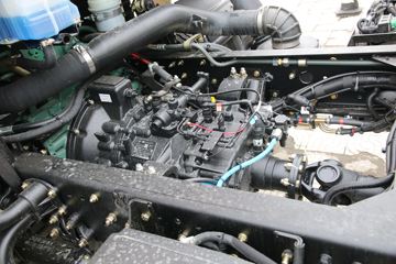 һ����� J6L�п� ������ 220���� 4X2 7.7����ʽ�ػ���(����)(CA5180XXYP62K1L5E6)ͼƬ