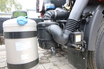 һ����� J6L�п� ������ 220���� 4X2 7.7����ʽ�ػ���(����)(CA5180XXYP62K1L5E6)ͼƬ