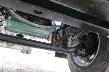 һ����� J6L�п� ������ 220���� 4X2 7.7����ʽ�ػ���(����)(CA5180XXYP62K1L5E6)ͼƬ