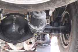 康铃J6&nbsp;冷藏车底盘图片