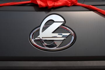 �������� ����H7�ؿ� ½���� 600���� 6X4 AMT�Զ���ǣ����(����440)ͼƬ
