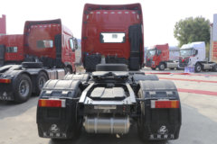 东风柳汽 乘龙H7重卡 陆航版 600马力 6X4 AMT自动挡牵引车(后桥440)(LZ4252H7DC1)