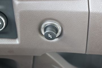 �������� ����H7�ؿ� ½���� 600���� 6X4 AMT�Զ���ǣ����(����440)ͼƬ
