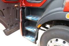 东风柳汽 乘龙H7重卡 陆航版 600马力 6X4 AMT自动挡牵引车(后桥440)(LZ4252H7DC1)