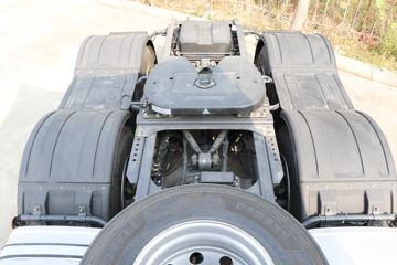 �������� ����H7�ؿ� ½���� 600���� 6X4 AMT�Զ���ǣ����(����440)ͼƬ