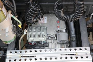 �������� ����H7�ؿ� ½���� 600���� 6X4 AMT�Զ���ǣ����(����440)ͼƬ