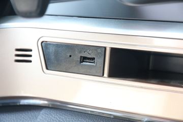 й HOWO TH7ؿ 460 6X4 ǣ()(ZZ4257V324HF1B)ͼƬ