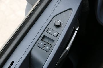 й HOWO TH7ؿ 460 6X4 ǣ()(ZZ4257V324HF1B)ͼƬ