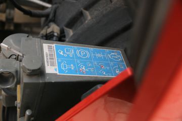 й HOWO TH7ؿ 460 6X4 ǣ()(ZZ4257V324HF1B)ͼƬ
