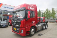 陕汽重卡 德龙X5000 490马力 6X4牵引车(国六)(SX4259XD4Q1)