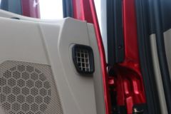 陕汽重卡 德龙X5000 490马力 6X4牵引车(国六)(SX4259XD4Q1)