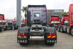 中国重汽 HOWO Max重卡 510马力 6X4牵引车(国六)(灰色)(ZZ4257V344KF1) 中国重汽 HOWO Max重卡 510马力 6X4牵引车(国六)(灰色)(ZZ4257V344KF1)