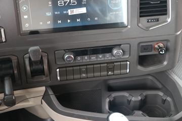 �й����� HOWO Max�ؿ� 510���� 6X4ǣ����(����)(��ɫ)(ZZ4257V344KF1)ͼƬ