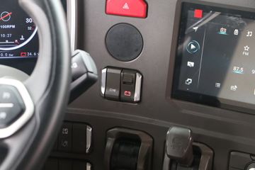 �й����� HOWO Max�ؿ� 510���� 6X4ǣ����(����)(��ɫ)(ZZ4257V344KF1)ͼƬ