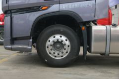 中国重汽 HOWO Max重卡 510马力 6X4牵引车(国六)(灰色)(ZZ4257V344KF1) 中国重汽 HOWO Max重卡 510马力 6X4牵引车(国六)(灰色)(ZZ4257V344KF1)