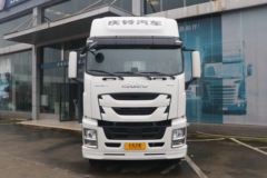 庆铃 五十铃巨咖VC66 520马力 6X4 牵引车(国六)