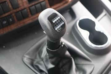 ���� ��ʮ��޿�VC66 520���� 6X4 ǣ����(����)ͼƬ