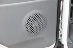 庆铃 五十铃100P 120马力 3.235米双排栏板轻卡(国六)(白色)(QL1043BUHW)