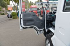 庆铃 五十铃100P 120马力 3.235米双排栏板轻卡(国六)(白色)(QL1043BUHW)