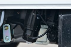 庆铃 五十铃100P 120马力 3.235米双排栏板轻卡(国六)(白色)(QL1043BUHW)