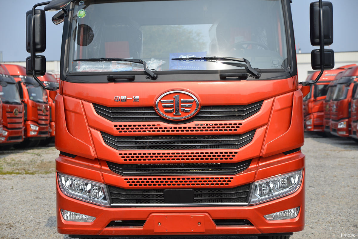 �ൺ��� ��VH 2.0�� 250���� 4X2 6.75�ײ�դʽ�ػ���(����)(��ʿ��10��)(CA5180CCYPK2L2E6A80)���                                                