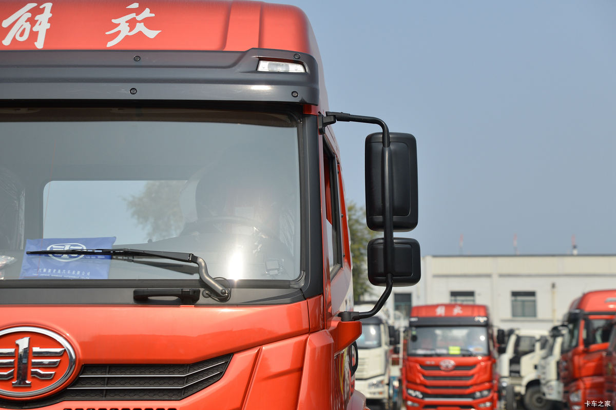 �ൺ��� ��VH 2.0�� 250���� 4X2 6.75�ײ�դʽ�ػ���(����)(��ʿ��10��)(CA5180CCYPK2L2E6A80)���                                                