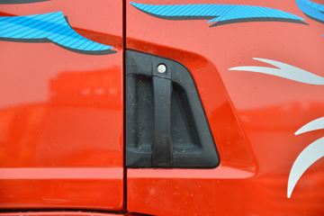 �ൺ��� ��V2.0�ؿ� 290���� 6X2 9.6����ʽ�ػ���(CA5250XXYP1K2L7T3E6A80)ͼƬ