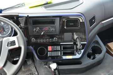 �ൺ��� ��V2.0�ؿ� 290���� 6X2 9.6����ʽ�ػ���(CA5250XXYP1K2L7T3E6A80)ͼƬ