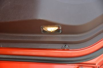 �ൺ��� JH6�ؿ� ׿Խ��2.0 430���� 6X4Σ��Ʒǣ����(һ��12��)(CA4255P26K2T1E6A80)ͼƬ