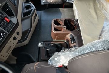 �ൺ��� JH6�ؿ� ׿Խ��2.0 430���� 6X4Σ��Ʒǣ����(һ��12��)(CA4255P26K2T1E6A80)ͼƬ