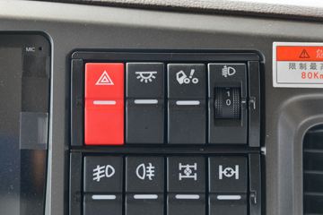 �ൺ��� JH6�ؿ� ׿Խ��2.0 430���� 6X4Σ��Ʒǣ����(һ��12��)(CA4255P26K2T1E6A80)ͼƬ