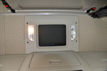 һ����� J7�ؿ� 560���� 6X4 AMT�Զ���ǣ����(����)(CA4250P77K25T1E6)ͼƬ