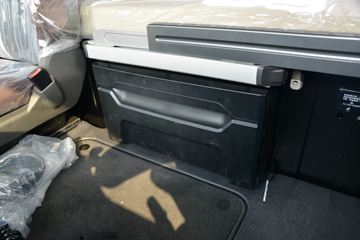 һ����� J7�ؿ� 560���� 6X4 AMT�Զ���ǣ����(����)(CA4250P77K25T1E6)ͼƬ