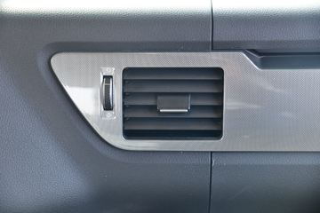 һ����� J7�ؿ� 560���� 6X4 AMT�Զ���ǣ����(����)(CA4250P77K25T1E6)ͼƬ