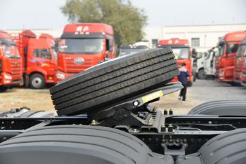 һ����� J7�ؿ� 560���� 6X4 AMT�Զ���ǣ����(����)(CA4250P77K25T1E6)ͼƬ