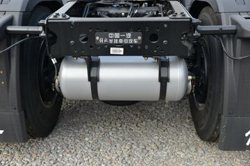 һ����� J7�ؿ� 560���� 6X4 AMT�Զ���ǣ����(����)(CA4250P77K25T1E6)ͼƬ