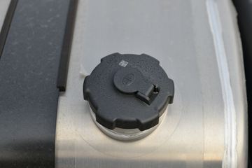 һ����� J7�ؿ� 560���� 6X4 AMT�Զ���ǣ����(����)(CA4250P77K25T1E6)ͼƬ