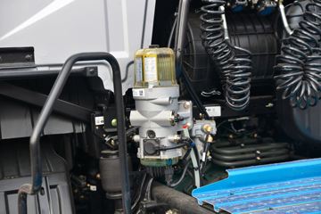 һ����� J7�ؿ� 560���� 6X4 AMT�Զ���ǣ����(����)(CA4250P77K25T1E6)ͼƬ