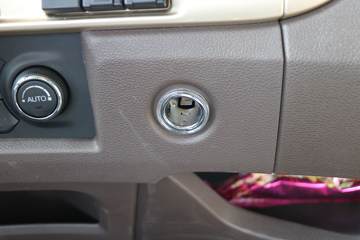 �������� ����H7�ؿ� ������ 510���� 6X4 AMT�Զ���ǣ����(3.7�ٱ�)(����)ͼƬ