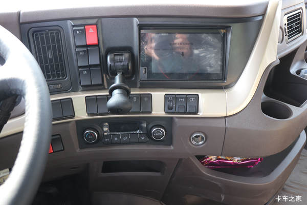 ����H7 ������ 510���� 6X4 AMT�Զ�������Ԥ���У�