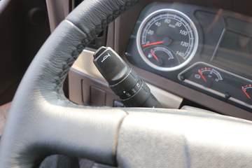 �������� ����H7�ؿ� ������ 510���� 6X4 AMT�Զ���ǣ����(3.7�ٱ�)(����)ͼƬ