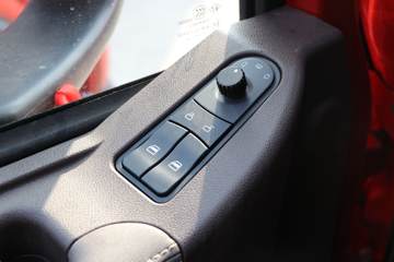 �������� ����H7�ؿ� ������ 510���� 6X4 AMT�Զ���ǣ����(3.7�ٱ�)(����)ͼƬ