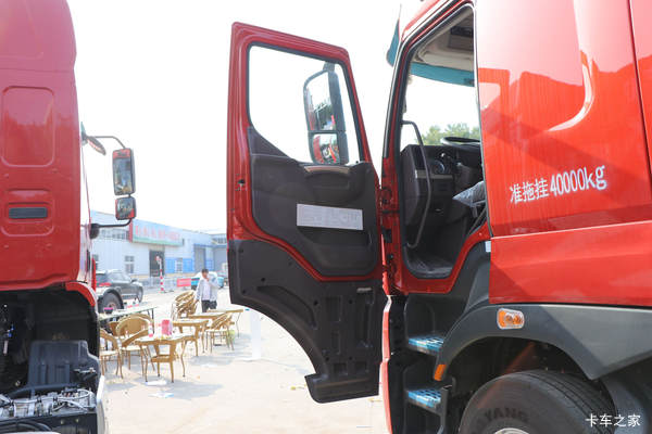 乘龙H7重卡 智享版 510马力 6X4 AMT自动挡牵引车!