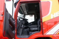 上汽红岩 杰豹H6 240马力 4X2 9.6米厢式载货车(CQ5187XXYEY05711J) 上汽红岩 杰豹H6 240马力 4X2 9.6米厢式载货车(CQ5187XXYEY05711J)