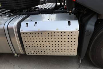 �������� ����H7�ؿ� ������ 510���� 6X4 AMT�Զ���ǣ����(3.7�ٱ�)(����)ͼƬ