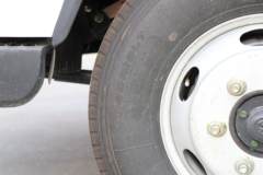 东风柳汽 乘龙L2 140马力 4X2 4.2米单排厢式轻卡(速比4.875)(国六)(LZ5041XXYL2AC1) 东风柳汽 乘龙L2 140马力 4X2 4.2米单排厢式轻卡(速比4.875)(国六)(LZ5041XXYL2AC1)