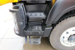 上汽红岩 杰虎H6 370马力 6X4 5.4米自卸车(国六)(CQ5257ZLJED10384)