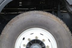 上汽红岩 杰虎H6 370马力 6X4 5.4米自卸车(国六)(CQ5257ZLJED10384)